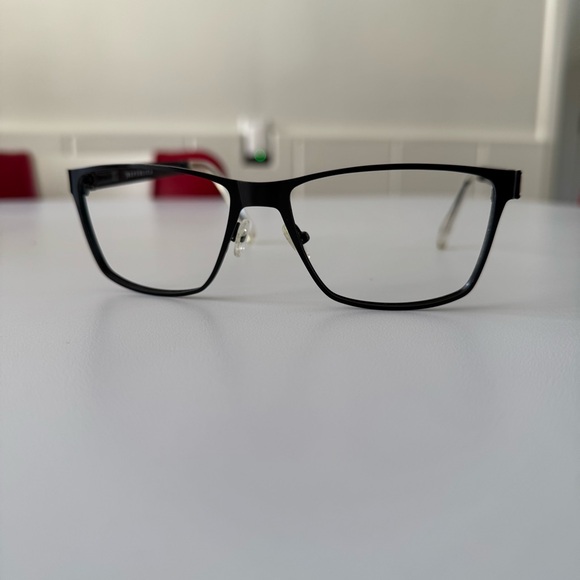 Stylish Republica rectangular frames. - Picture 2 of 6